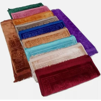 Premium Quality Extra Large Padded Velvet Prayer Mats (Non-Slip)- (80x120cm)
