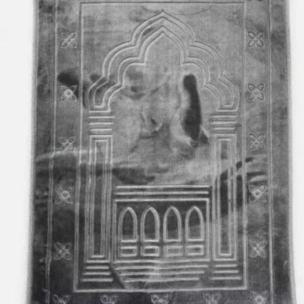 Premium Quality Extra Large Padded Velvet Prayer Mats (Non-Slip)- (80x120cm)